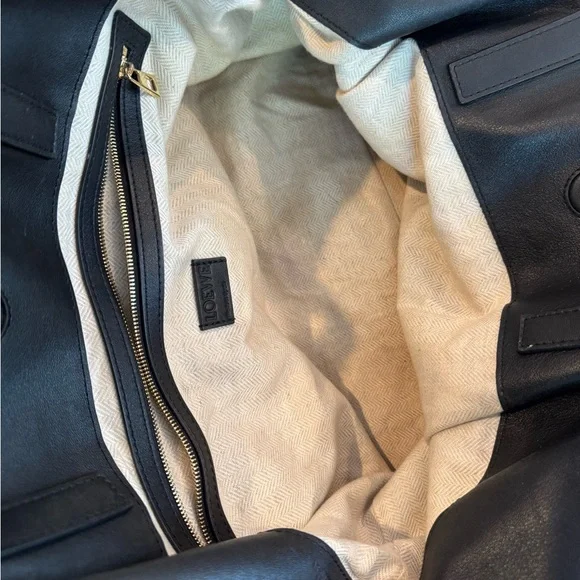 Loewe Black Tote Bag Spacious Minimalist Design - Picture 10 of 11